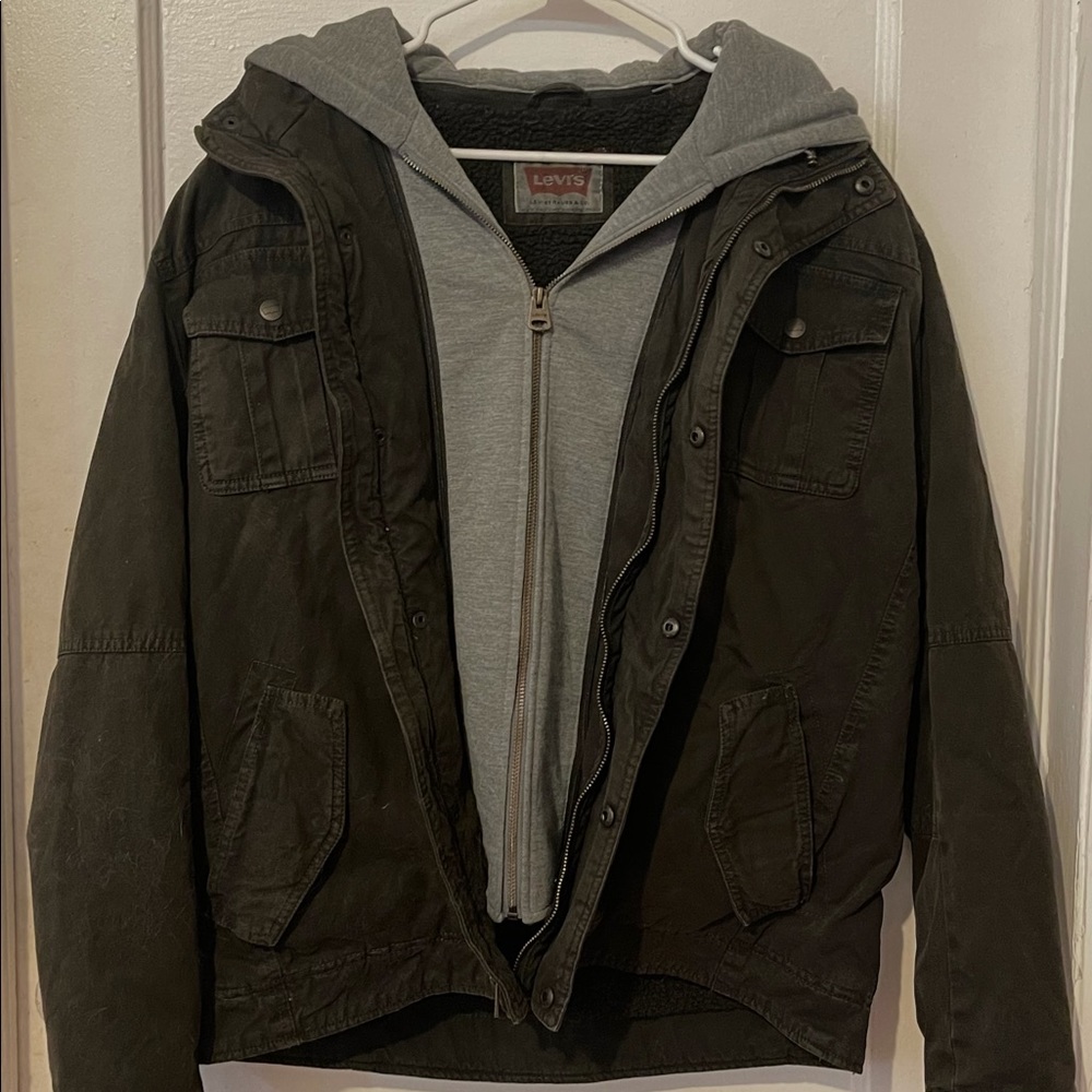 Levi’s Sherpa Lined 2 Pocket Hooded Trucker Jacket